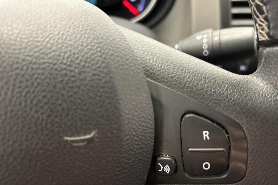 Nissan NV300 vaihtoauto