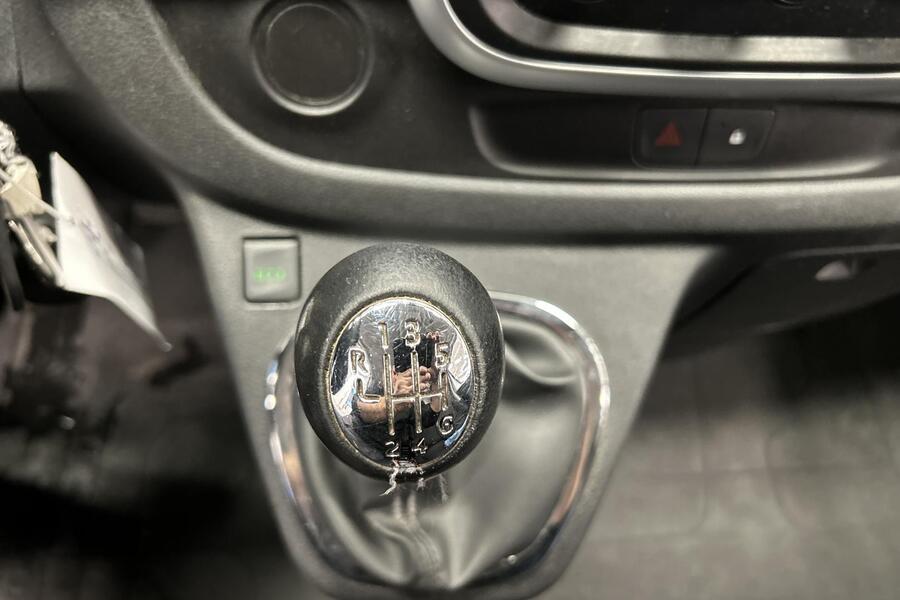 Nissan NV300 vaihtoauto