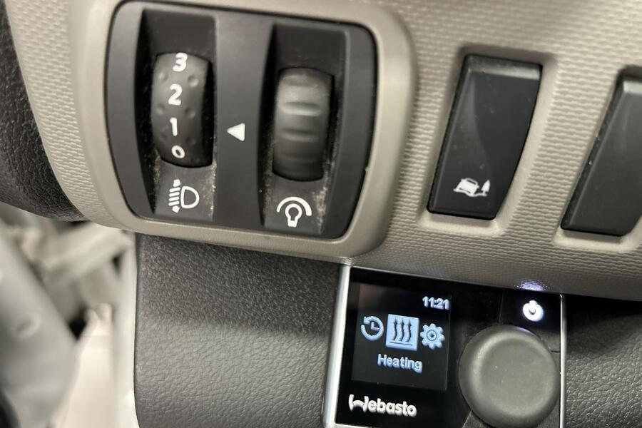 Nissan NV300 vaihtoauto