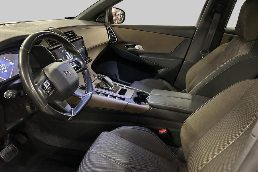 DS 7 Crossback vaihtoauto