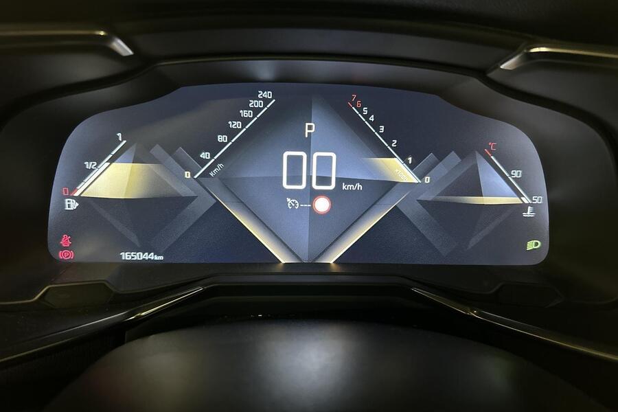 DS 7 Crossback vaihtoauto