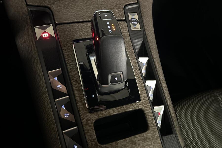 DS 7 Crossback vaihtoauto