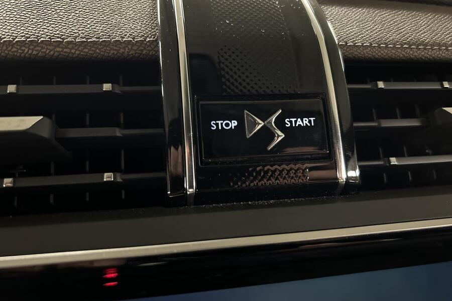 DS 7 Crossback vaihtoauto