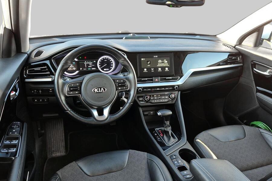 Kia Niro plug-in vaihtoauto