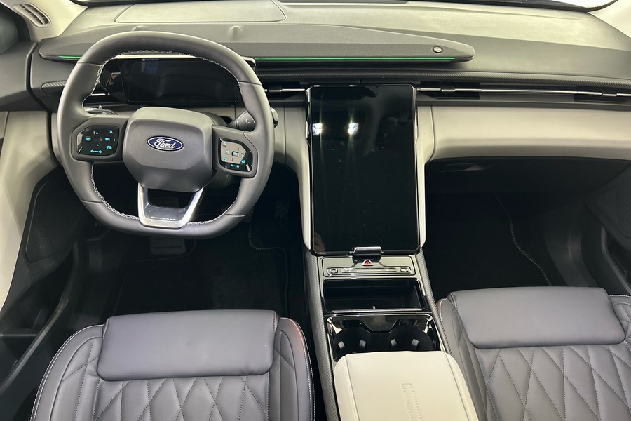 Ford USA Explorer vaihtoauto