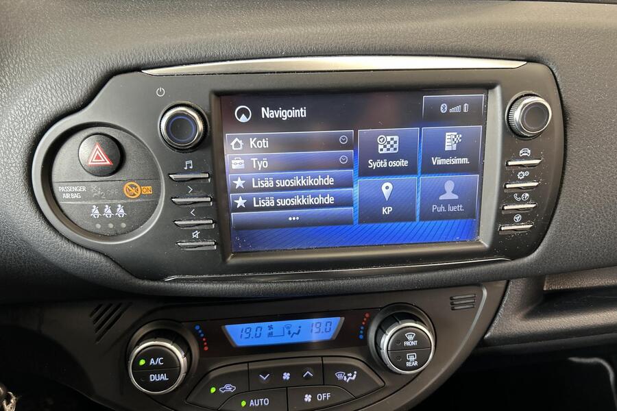 Toyota Yaris vaihtoauto