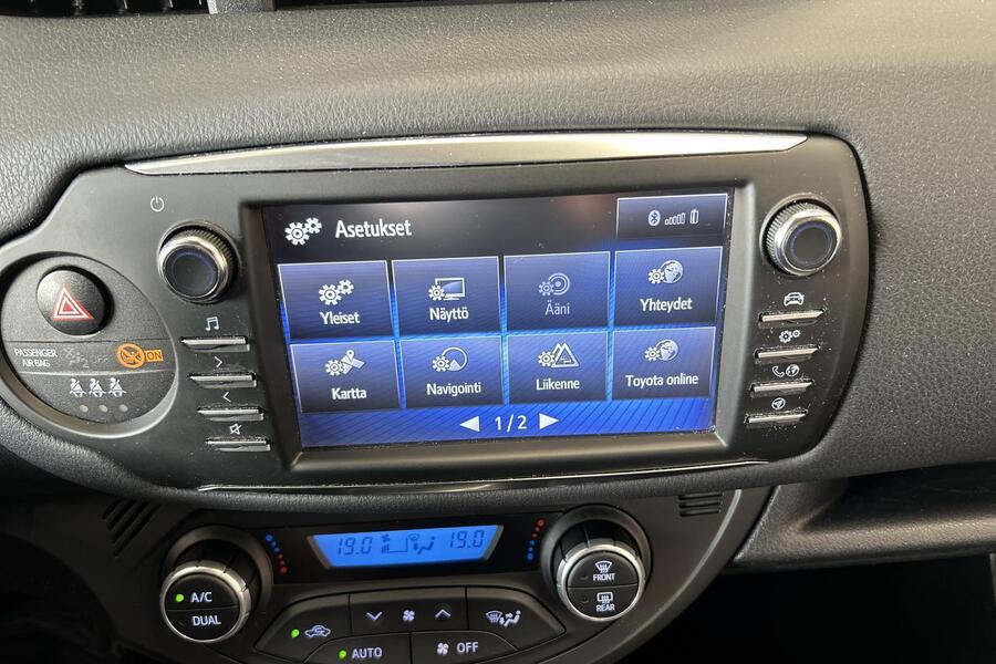 Toyota Yaris vaihtoauto