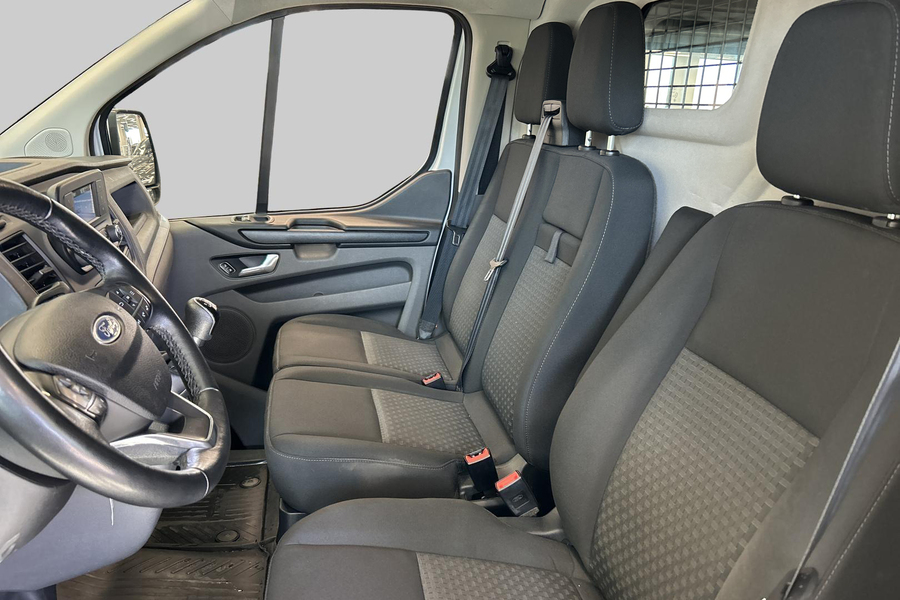Ford Transit Custom vaihtoauto