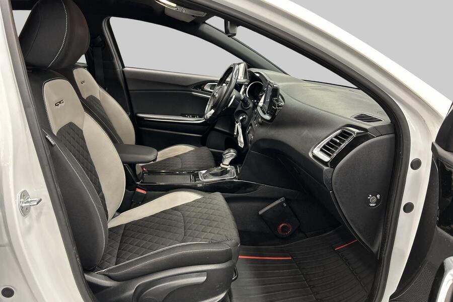 Kia Proceed vaihtoauto