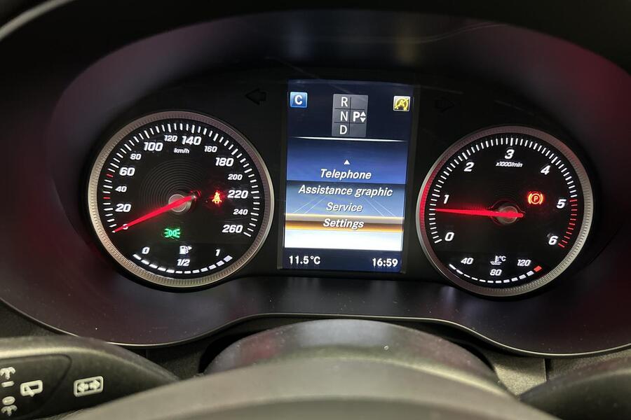 Mercedes-Benz C vaihtoauto