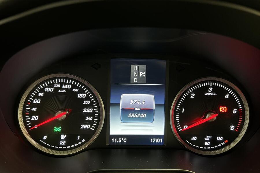 Mercedes-Benz C vaihtoauto