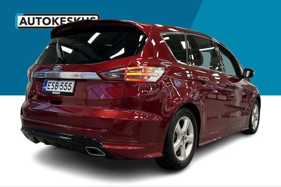 Ford S-MAX vaihtoauto