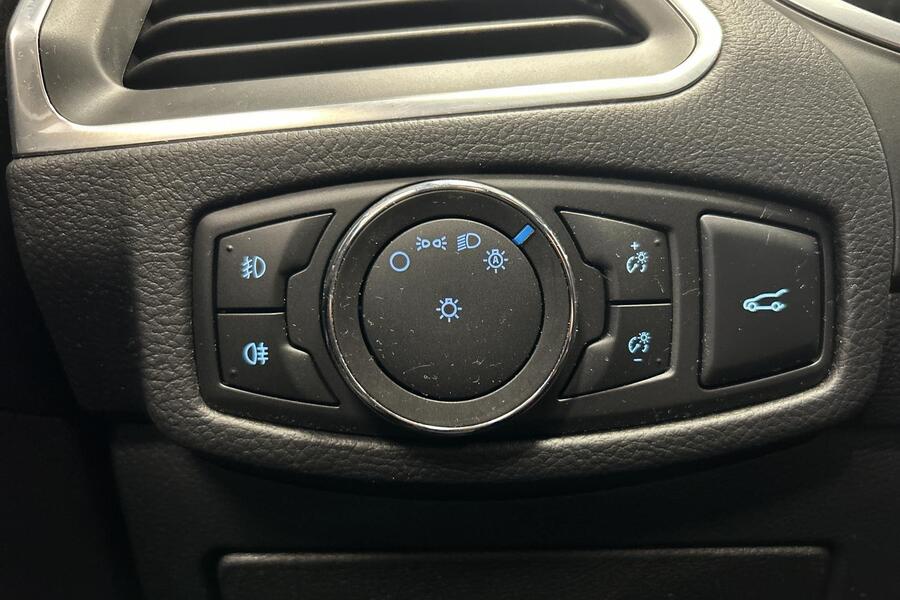 Ford S-MAX vaihtoauto