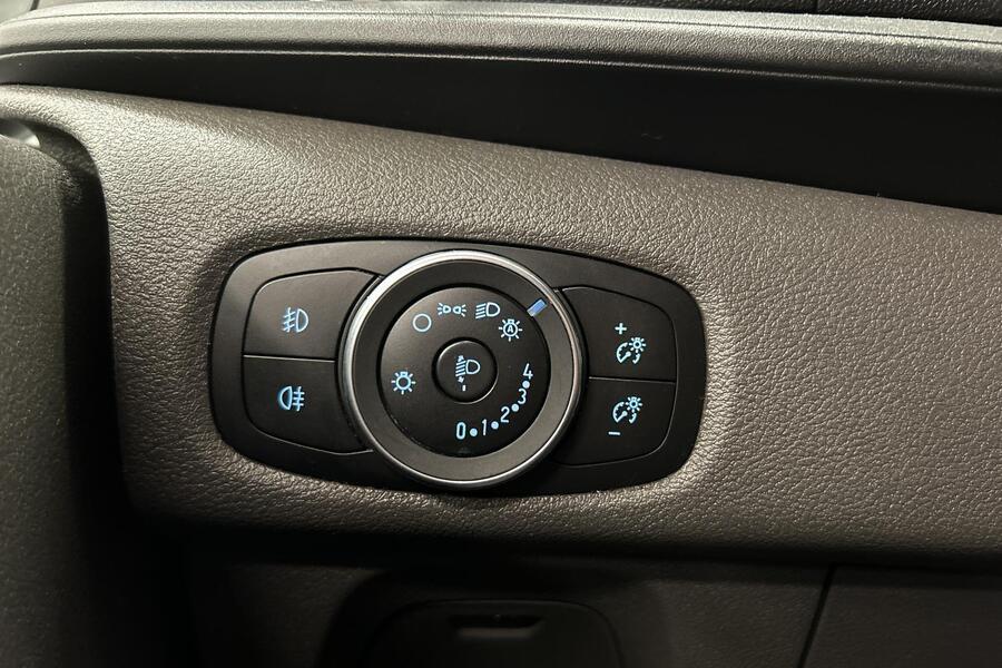 Ford Transit Custom vaihtoauto