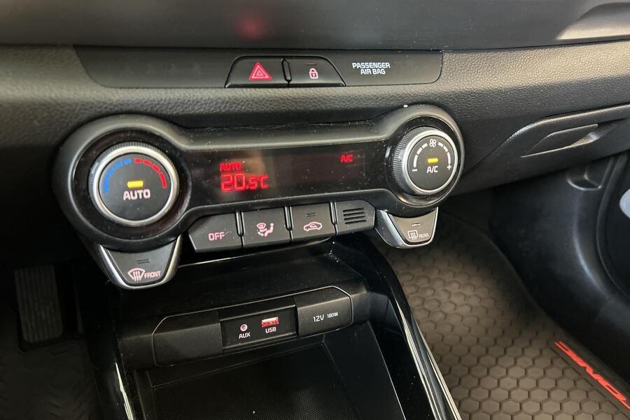 Kia Stonic vaihtoauto