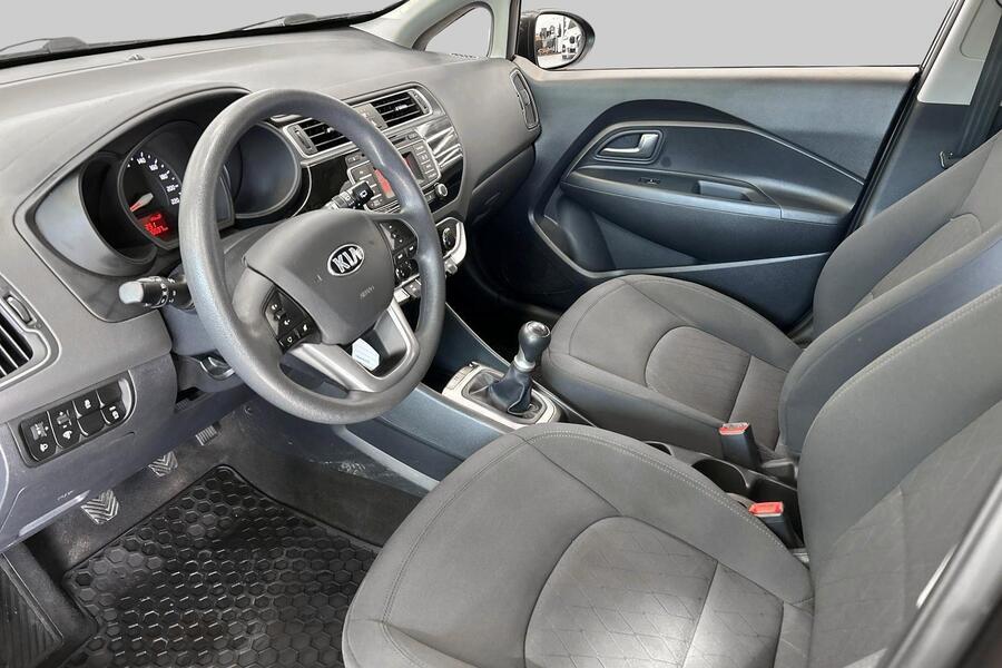 Kia Rio vaihtoauto