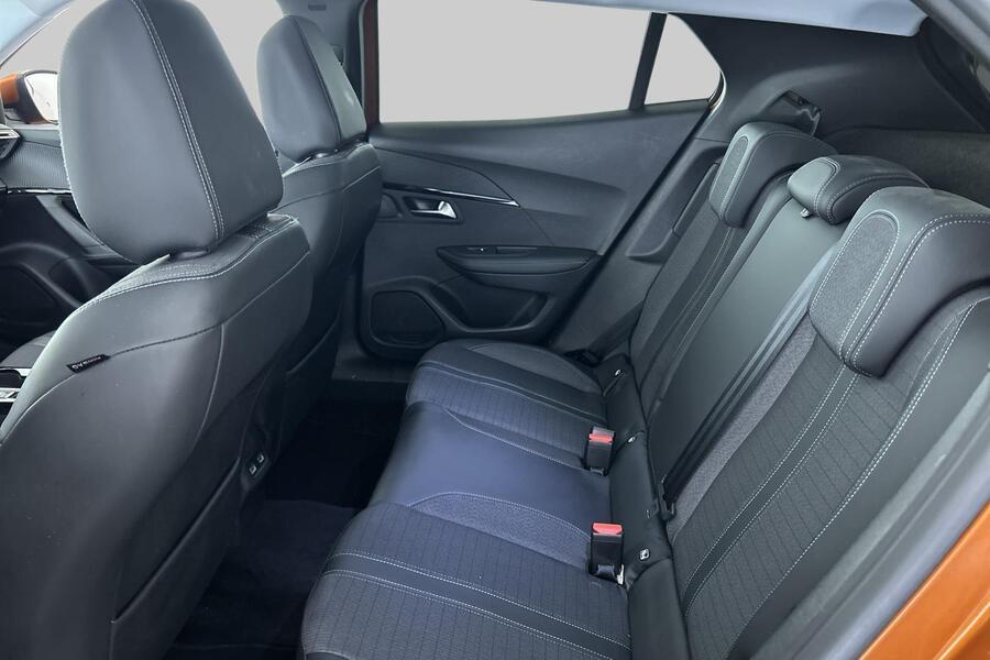 Peugeot e-2008 vaihtoauto