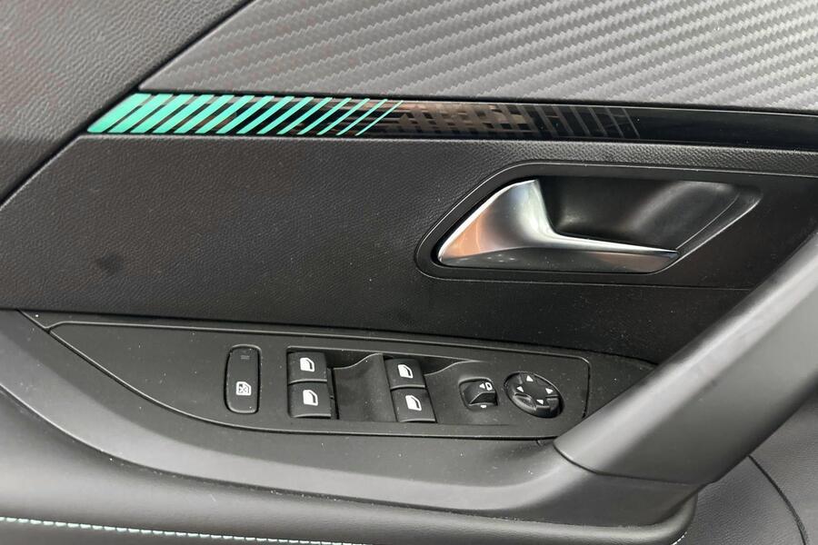 Peugeot e-2008 vaihtoauto