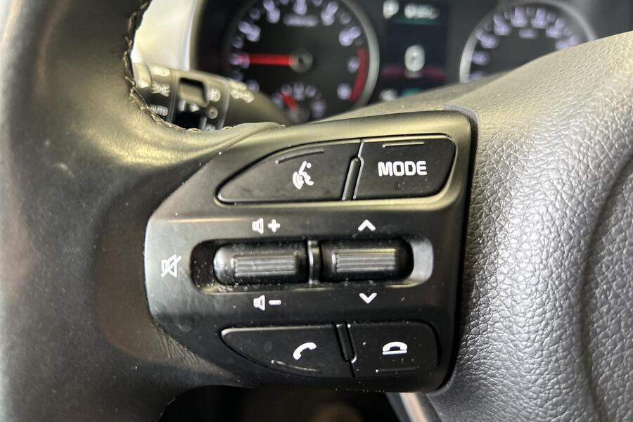 Kia Stonic vaihtoauto