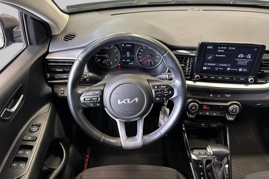 Kia Stonic vaihtoauto