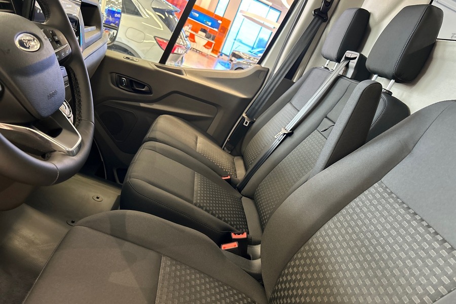 Ford Transit vaihtoauto