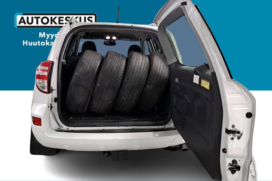 Toyota RAV4 vaihtoauto