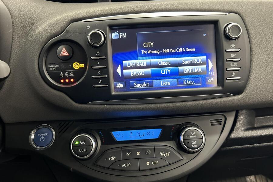 Toyota Yaris vaihtoauto