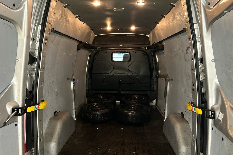 Ford Transit Custom vaihtoauto