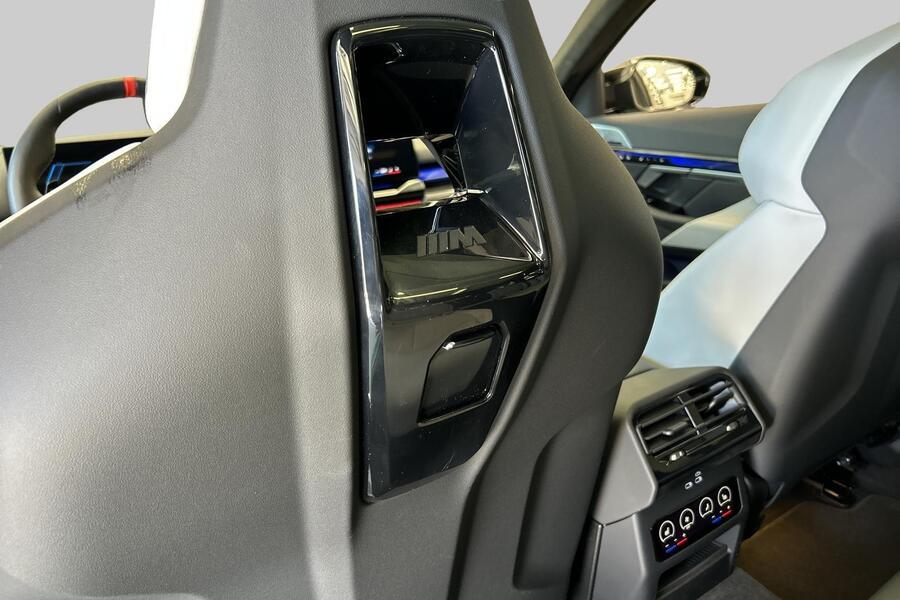BMW M5 vaihtoauto