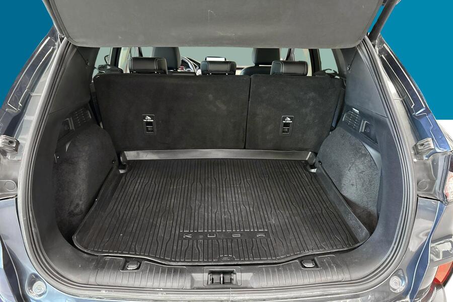 Ford Kuga vaihtoauto