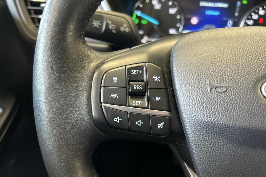 Ford Kuga vaihtoauto