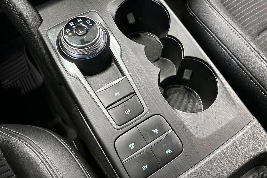 Ford Kuga vaihtoauto