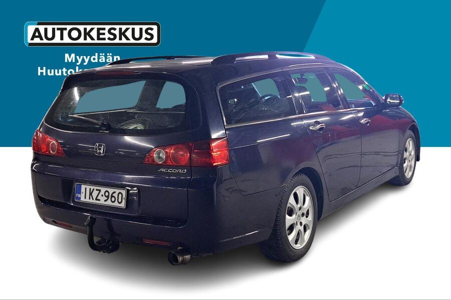 Honda Accord vaihtoauto