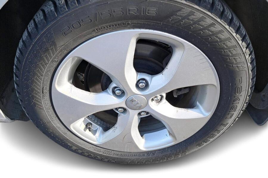 Kia Carens vaihtoauto