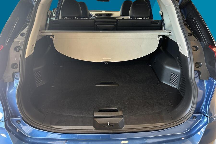 Nissan X-Trail vaihtoauto