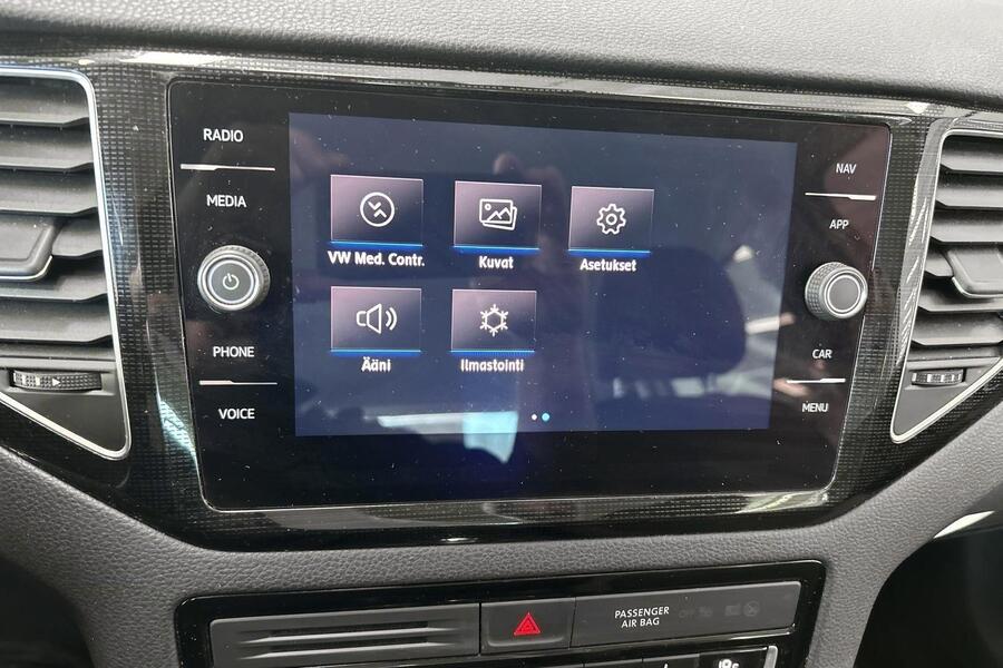 Volkswagen Golf Sportsvan vaihtoauto