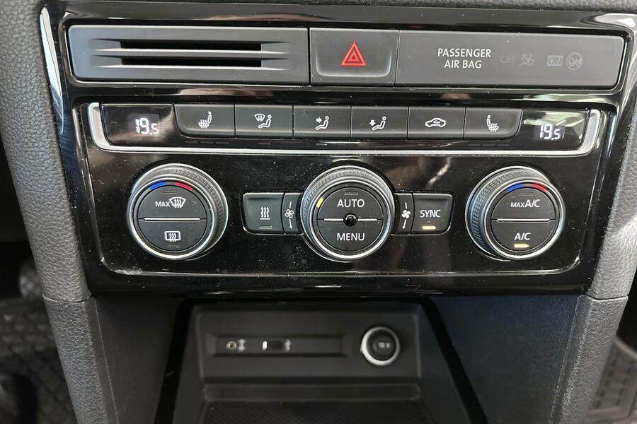 Volkswagen Golf Sportsvan vaihtoauto