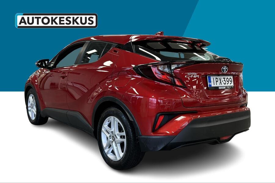 Toyota C-HR vaihtoauto
