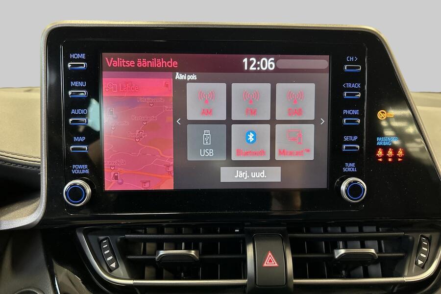 Toyota C-HR vaihtoauto
