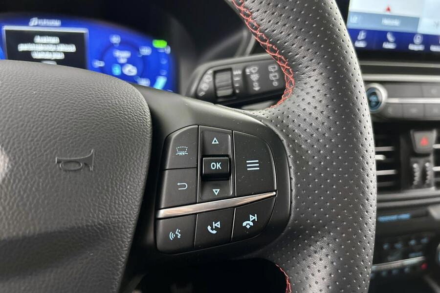 Ford Kuga vaihtoauto