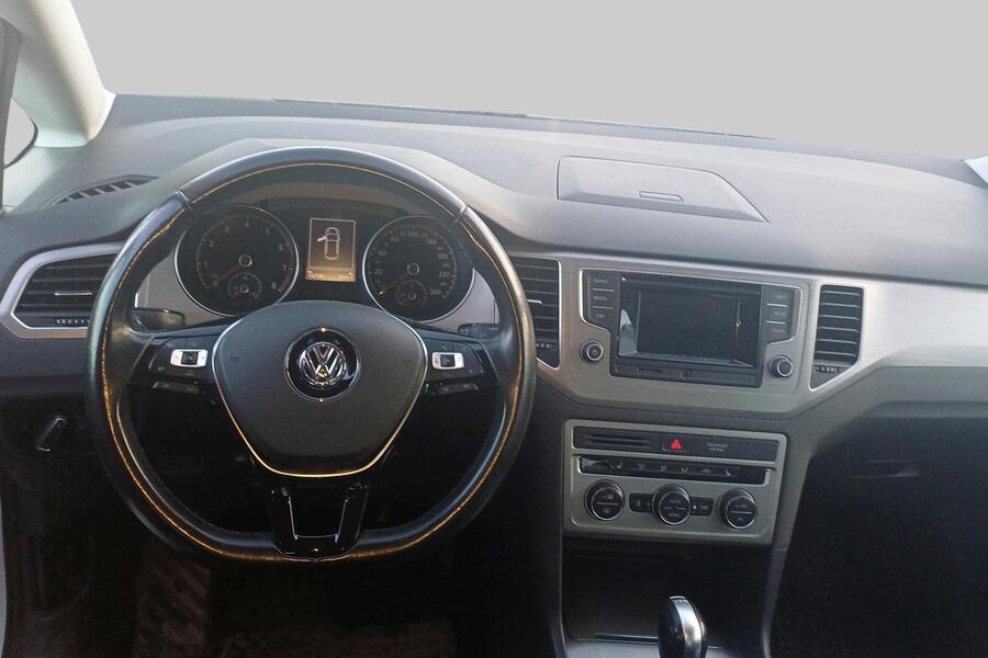 Volkswagen Golf Sportsvan vaihtoauto