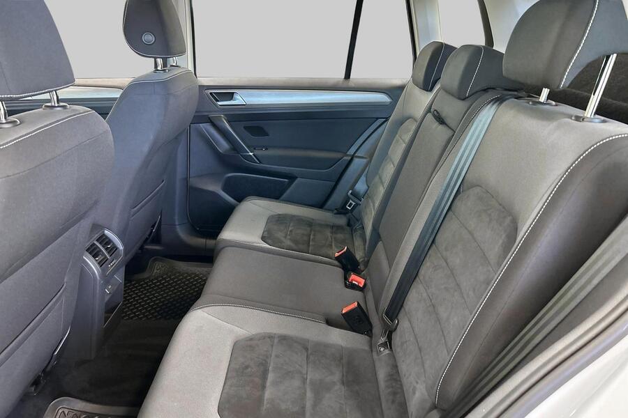 Volkswagen Golf Sportsvan vaihtoauto