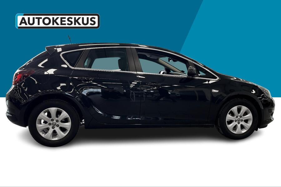 Opel Astra vaihtoauto