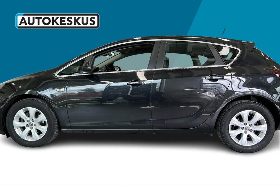 Opel Astra vaihtoauto