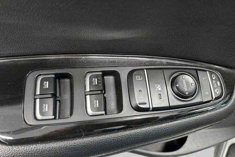 Kia Optima vaihtoauto