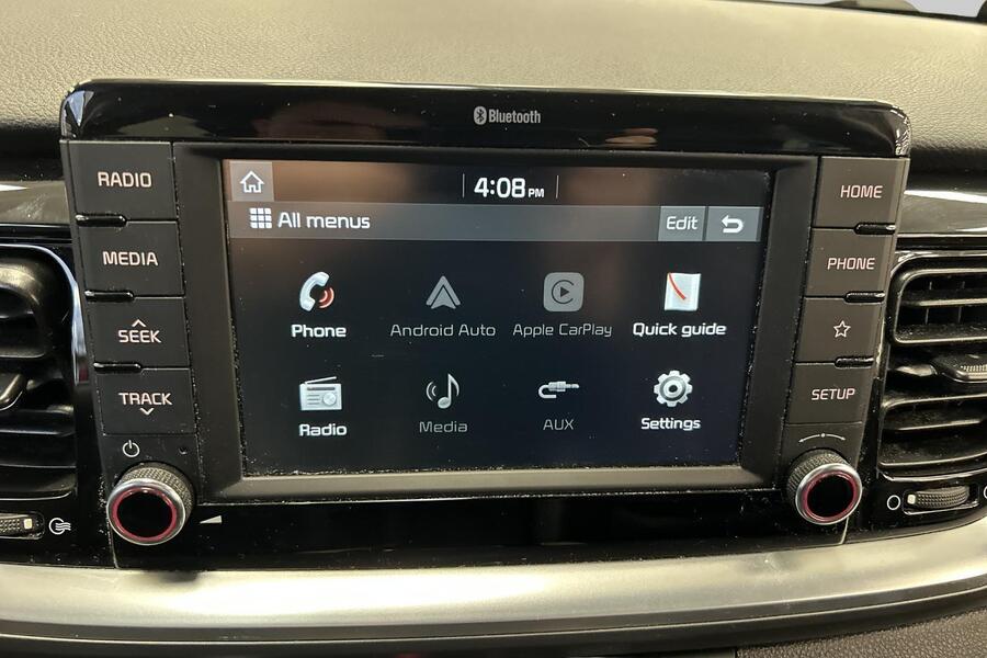 Kia Stonic vaihtoauto