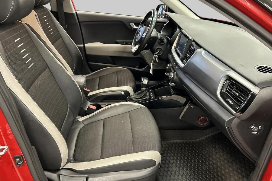 Kia Stonic vaihtoauto