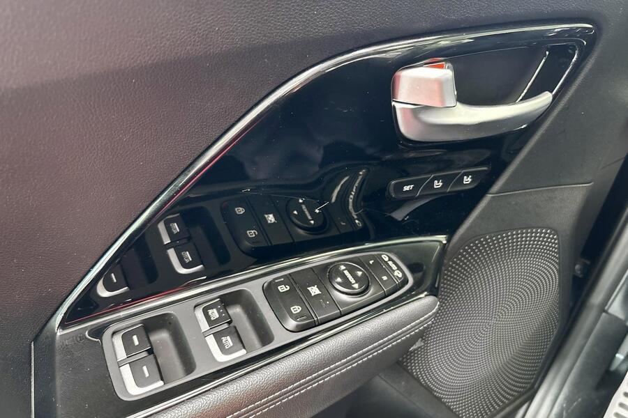 Kia Niro vaihtoauto
