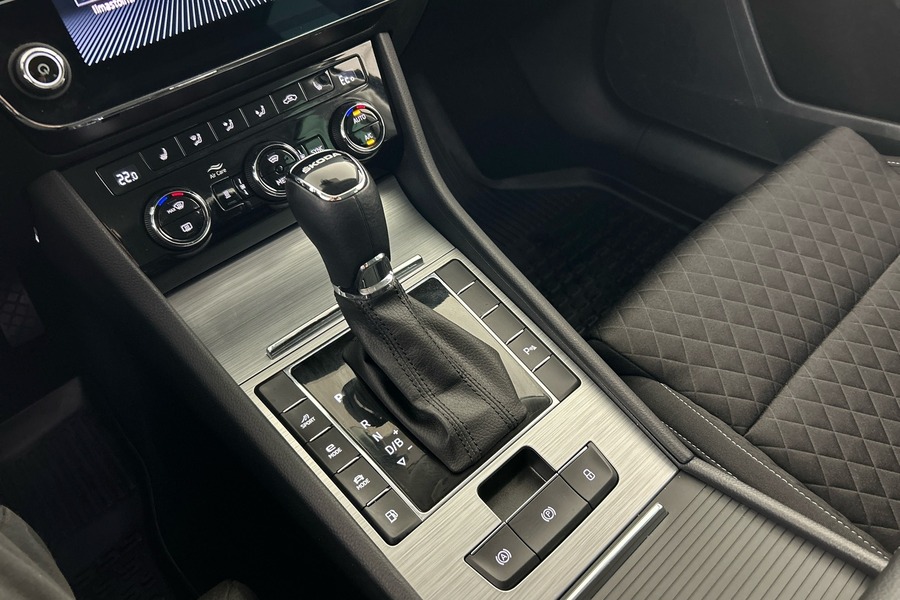 Skoda Superb vaihtoauto