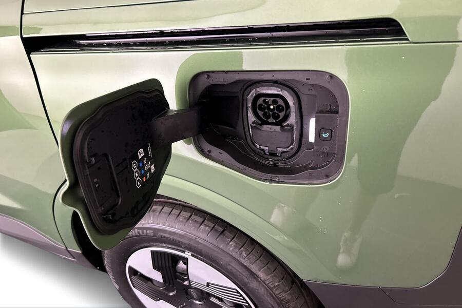 Ford Tourneo Courier vaihtoauto